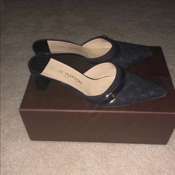Louis Vuitton Mules - Picture 2 of 7